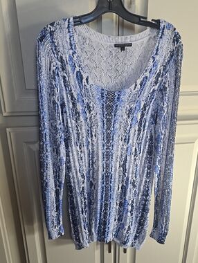 Alberto Makali Blue and White Long-Sleeve Patterned Knit Top